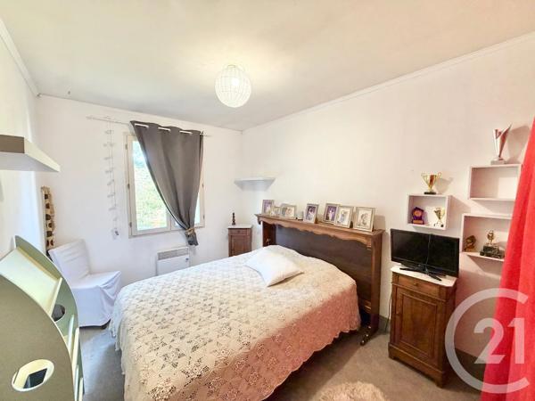 Maison à vendre  6 pièces - 174,47 m 2   LA GUERCHE SUR L AUBOIS  - 18