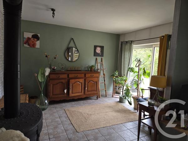 Maison à vendre  6 pièces - 174,47 m 2   LA GUERCHE SUR L AUBOIS  - 18
