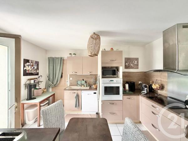 Maison à vendre  6 pièces - 174,47 m 2   LA GUERCHE SUR L AUBOIS  - 18