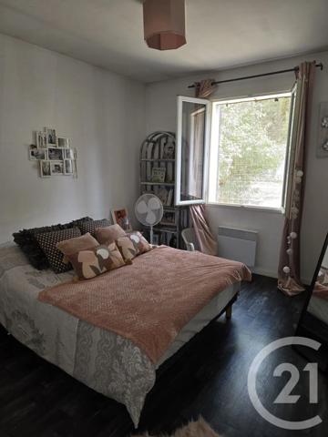 Maison à vendre  6 pièces - 174,47 m 2   LA GUERCHE SUR L AUBOIS  - 18