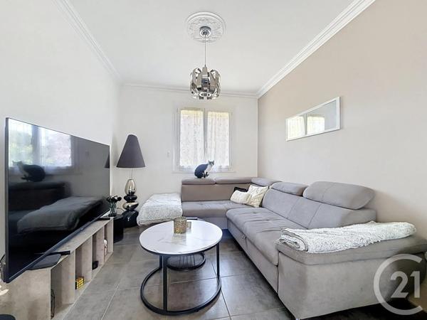 Maison à vendre  4 pièces - 89,80 m 2   CHARTRES  - 28