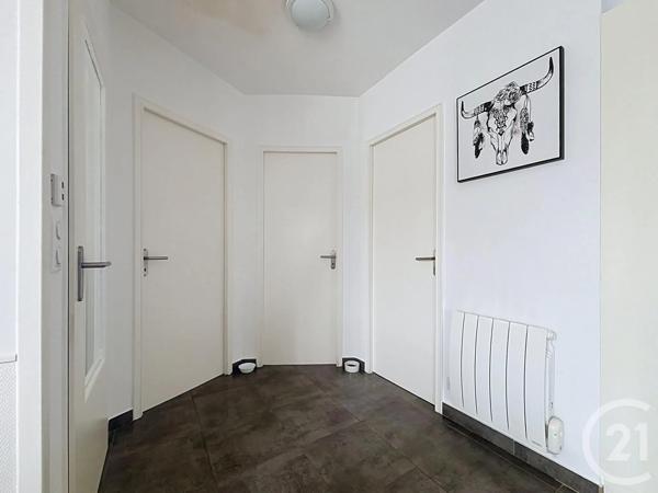 Maison à vendre  4 pièces - 89,80 m 2   CHARTRES  - 28