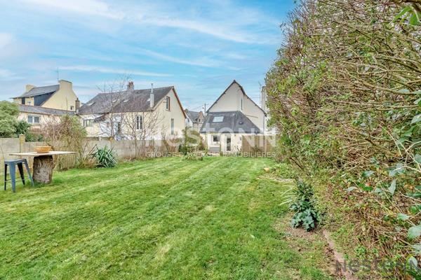 MAISON DE VILLE 4 CHAMBRES JARDIN CLOS QUARTIER ROBIEN PROCHE GARE SNCF