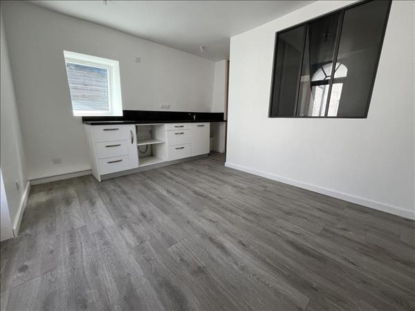 Appartement à louer 511 € CC TOURS 1 pièce 25 m² DPE D