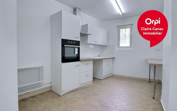 Appartement à louer    3 pièces •  Lavaur
