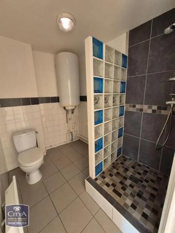 Appartement à louer 2 pièces 30m² Bruay-la-Buissière (62700)