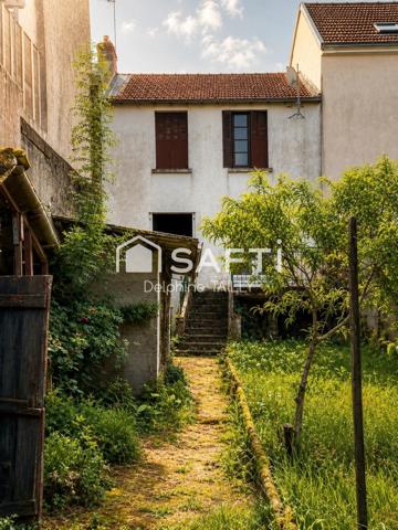 Maison ancienne avec jardin à Basse-Indre