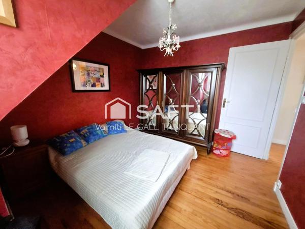 A VENDRE GRANDE MAISON FAMILIALE PETIT PARIS-STANGALARD