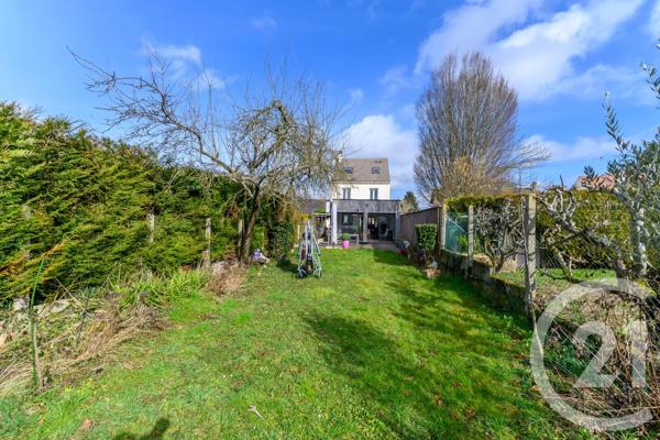 Maison à vendre  7 pièces - 188 m 2   CLAYE SOUILLY  - 77