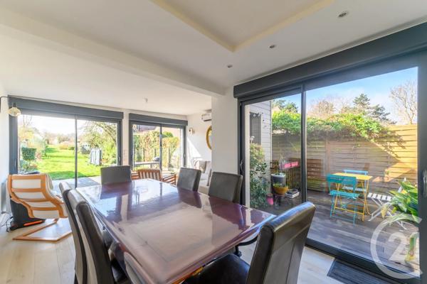 Maison à vendre  7 pièces - 188 m 2   CLAYE SOUILLY  - 77