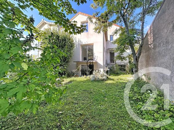 Maison à vendre  7 pièces - 188 m 2   CLAYE SOUILLY  - 77