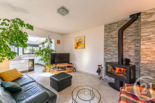 Maison à vendre  7 pièces - 188 m 2   CLAYE SOUILLY  - 77