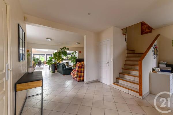 Maison à vendre  7 pièces - 188 m 2   CLAYE SOUILLY  - 77