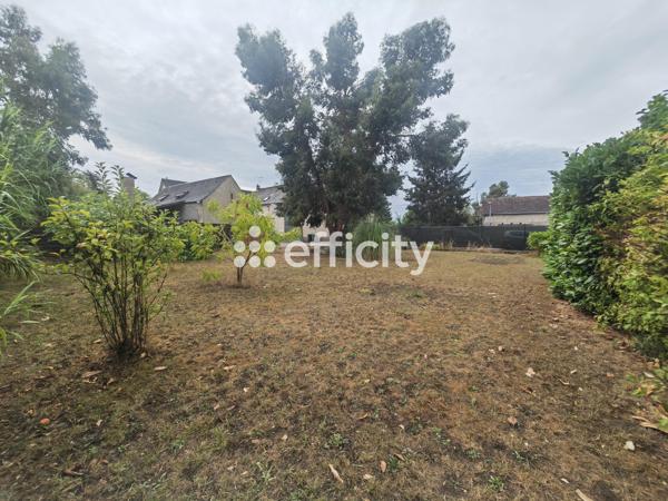 Terrain
        
        - 500 m² 105 000 € *
