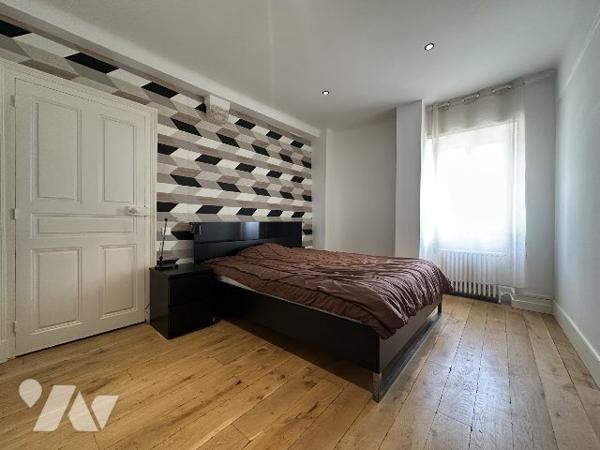 Maison familiale avec jardin