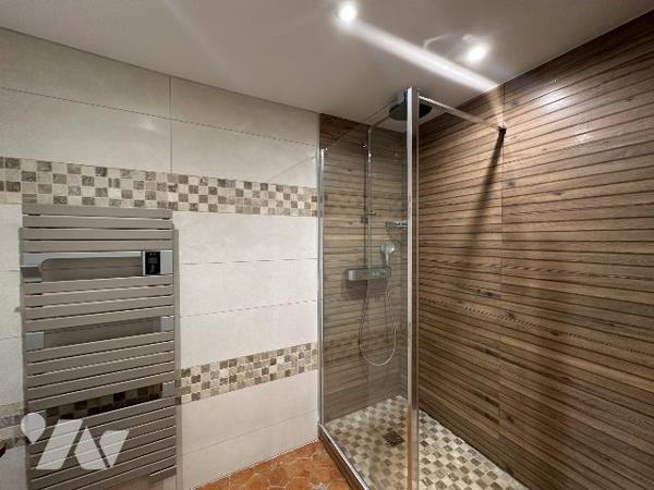 Maison familiale avec jardin