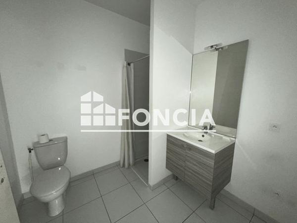 Location Appartement 2 pièces 42.14 m² - 6 RUE AUGUSTE BRUNOT Rocquencourt 78150