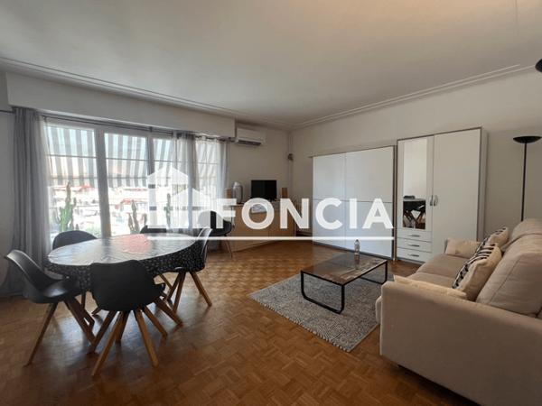 Location Studio meublé 50.18 m² - 2 Rue Casimir Raynaud Le Cannet 06110