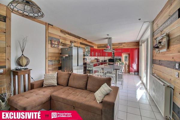 EXCLUSIVITE : Maison plain pied T7 -154m² - PISCINE - Terrain de 4000m² / 5 chambres+1 bureau  / MALEMORT