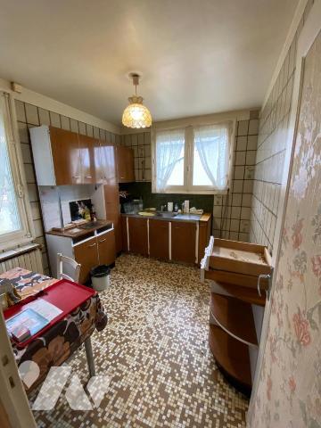 LA FERTE BERNARD PAVILLON SUR SOUS-SOL 