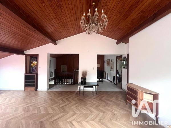 Maison à vendre 10 pièces 282 m² Villefranque