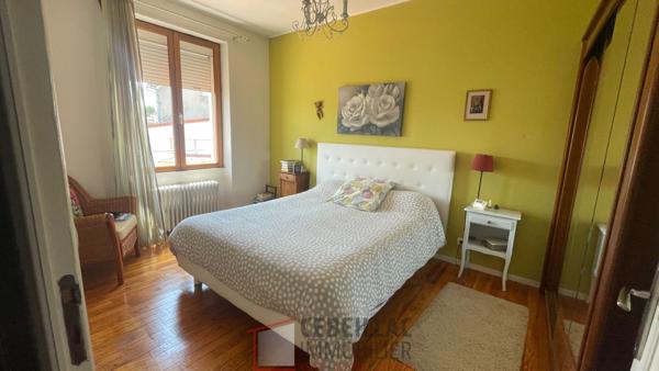 Maison de ville CLERMONT-FERRAND avec 6 Pièces 125 m² - extérieurs, jardin, terrasse et carport