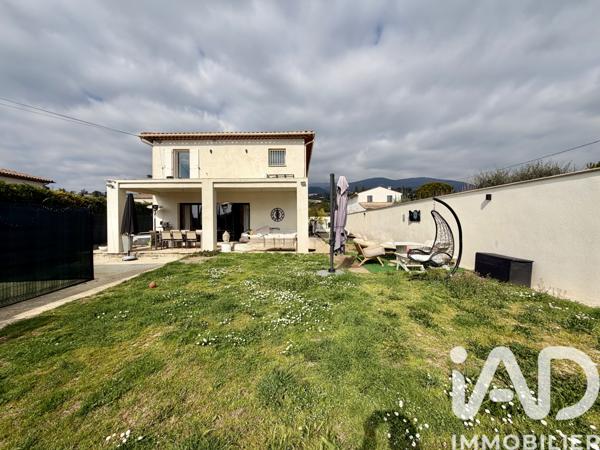 Maison à vendre 7 pièces 255 m² Grasse