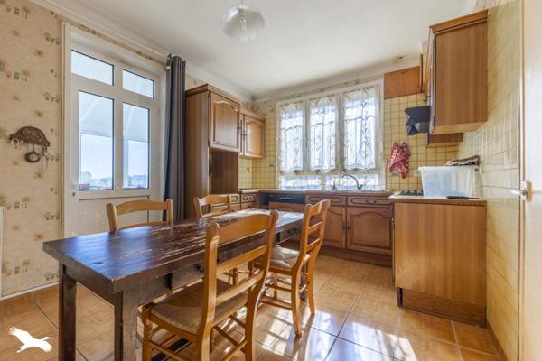 Maison 169 087 € Guéret 7 p 136 m² DPE D