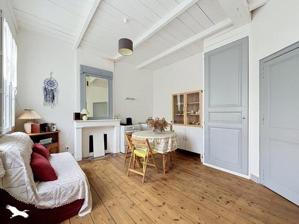 Maison 544 440 € Rochefort 7 p 200 m² DPE C