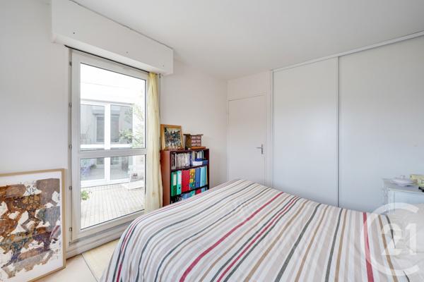 Appartement F5 à vendre  5 pièces - 110 m2 PARIS - 75015