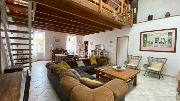 Maison T4 (126 m²) à vendre à MORNAC SUR SEUDRE
