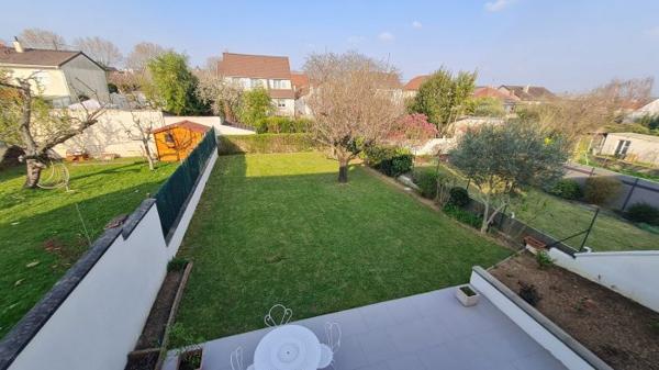 Maison contemporaine Arnouville 111 m²