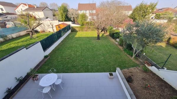 Maison contemporaine Arnouville 111 m²