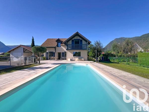 Maison à vendre 5 pièces 158 m² Voreppe