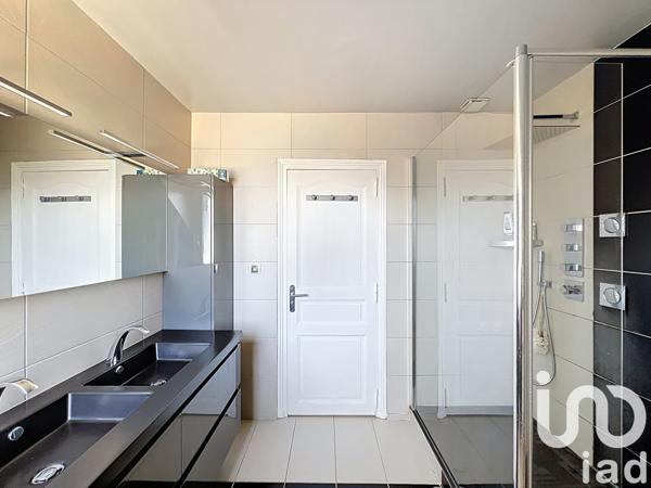 Maison à vendre 5 pièces 158 m² Voreppe