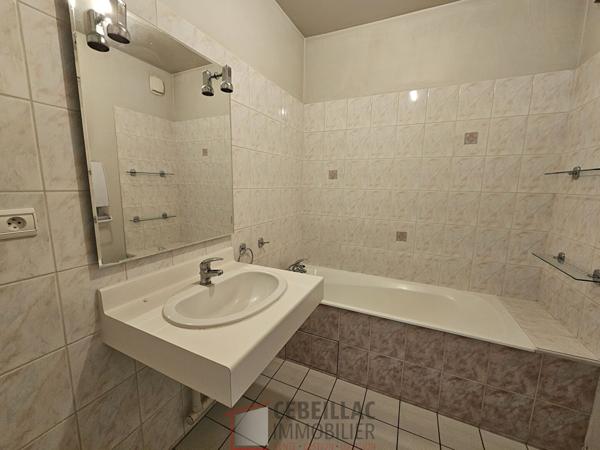 Appartement 2 pièce(s) 1 chambre(s) 55.76 m²