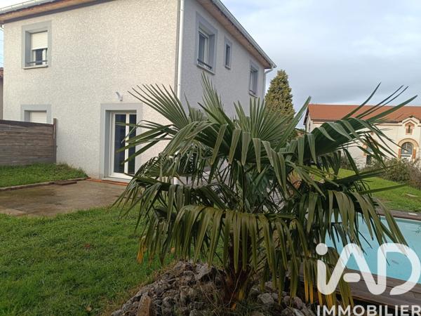 Maison à vendre 5 pièces 102 m² Saint-Martin-la-Plaine