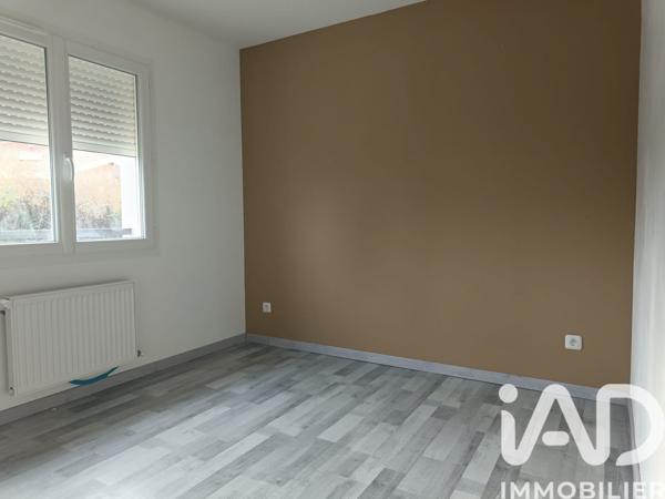 Maison à vendre 5 pièces 102 m² Saint-Martin-la-Plaine