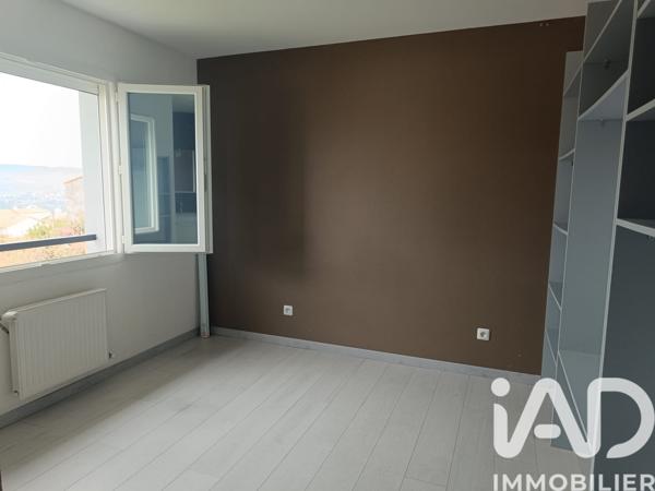 Maison à vendre 5 pièces 102 m² Saint-Martin-la-Plaine