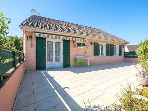 Pavillon très bien entretenu ! Jardin et terrasses