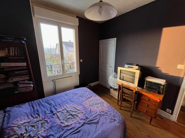 Maison de charme avec jardin, terrasse et garage