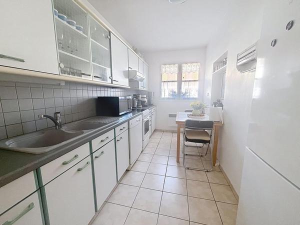 SAFTI- Laura GUIARD vous présente cette maison familiale au coeur du Manet.