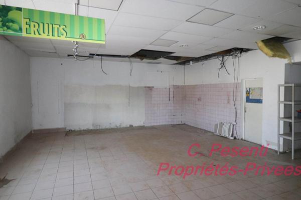 Local commercial Lagny Sur Marne 4 pièce(s) 172 m2