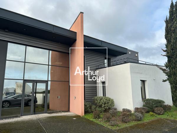Bâtiment de bureaux à louer à Plaisance-du-Touch avec terrasse
