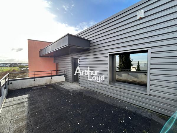 Bâtiment de bureaux à louer à Plaisance-du-Touch avec terrasse