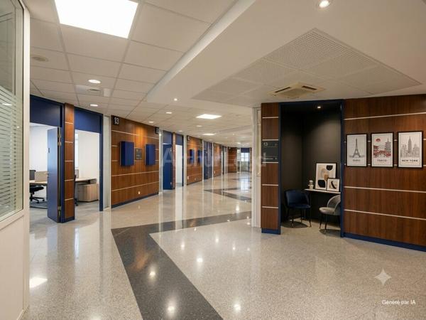 BUREAUX à LOUER de 864.7 m²