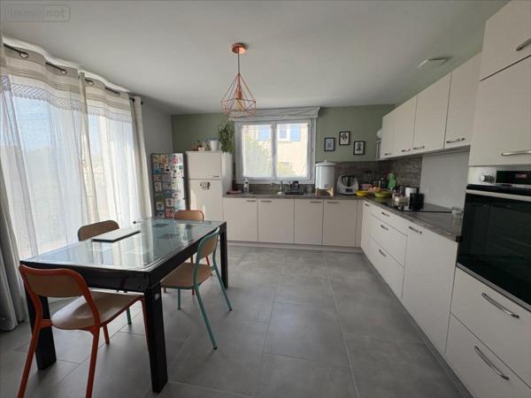 Autres types de maison à vendre à Forcalquier dans les Alpes-de-Haute-Provence (04300), ref : 1054-MD