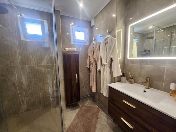 Appartement à BOULOGNE-SUR-MER, 62200 - 5 pièces 100m²