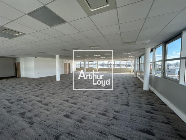 Bureaux à louer à Toulouse nord ouest dans immeuble récent et lumineux