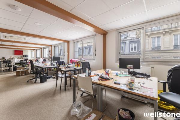 Bureaux à louer à PARIS 75008